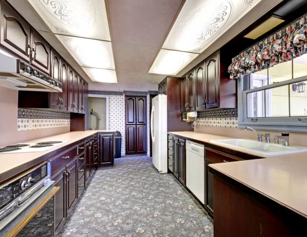 Kitchen Carpet Installation in Murrieta
